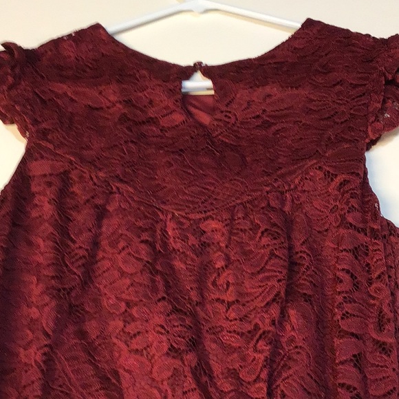 AS U WISH Medium lace fully lined dress. V - Picture 4 of 5